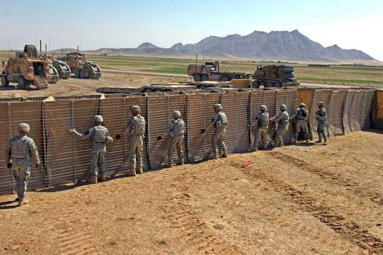 射撃練習場のための頑丈な防御的な障壁の砂袋ミル10ミル3 Hescoの障壁