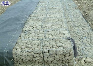川の洪水制御COCの証明のためのGabionの石造りの擁壁