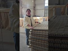 亜鉛メッキ溶接金網、ジオテキスタイル裏地、砂充填、防御バリア保護壁用