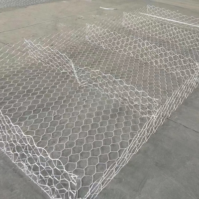 電流を通された2x1x1 Gabion箱ポリ塩化ビニールは80×100mmの網の穴に275のGsm亜鉛コーティング塗った