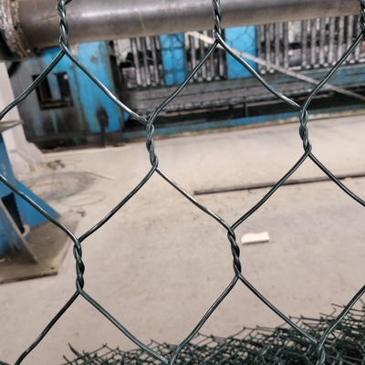 反錆亜鉛上塗を施してある編まれた Gabion のバスケット 2mx1mx1m の石は石の保護を満たしました