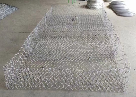80×100mm 3mmの電鉄鉄鋼の六角ガビオンバスケット