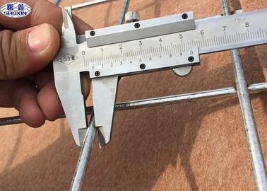 軍の砂は障壁によってカスタマイズされたサイズのセリウムの証明を満たしました