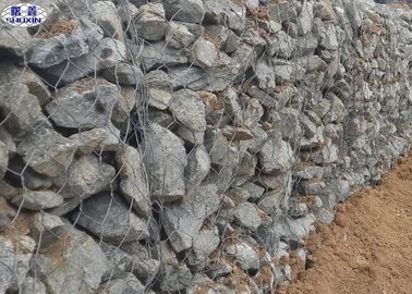 石によって満たされるワイヤーは3年の錆の証拠によって電流を通される特徴を保証おりに入れます