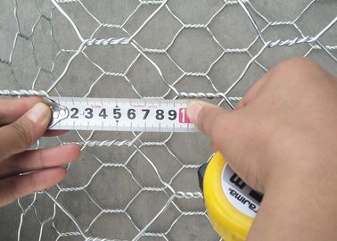 腐食制御のためのGabionの頑丈な電流を通された石によって満たされるおり