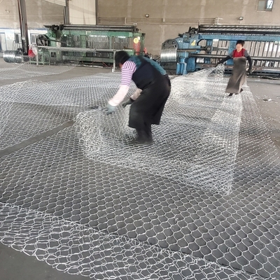275gは塗ったねじれる金網のGabion箱の六角形の倍に亜鉛でメッキする